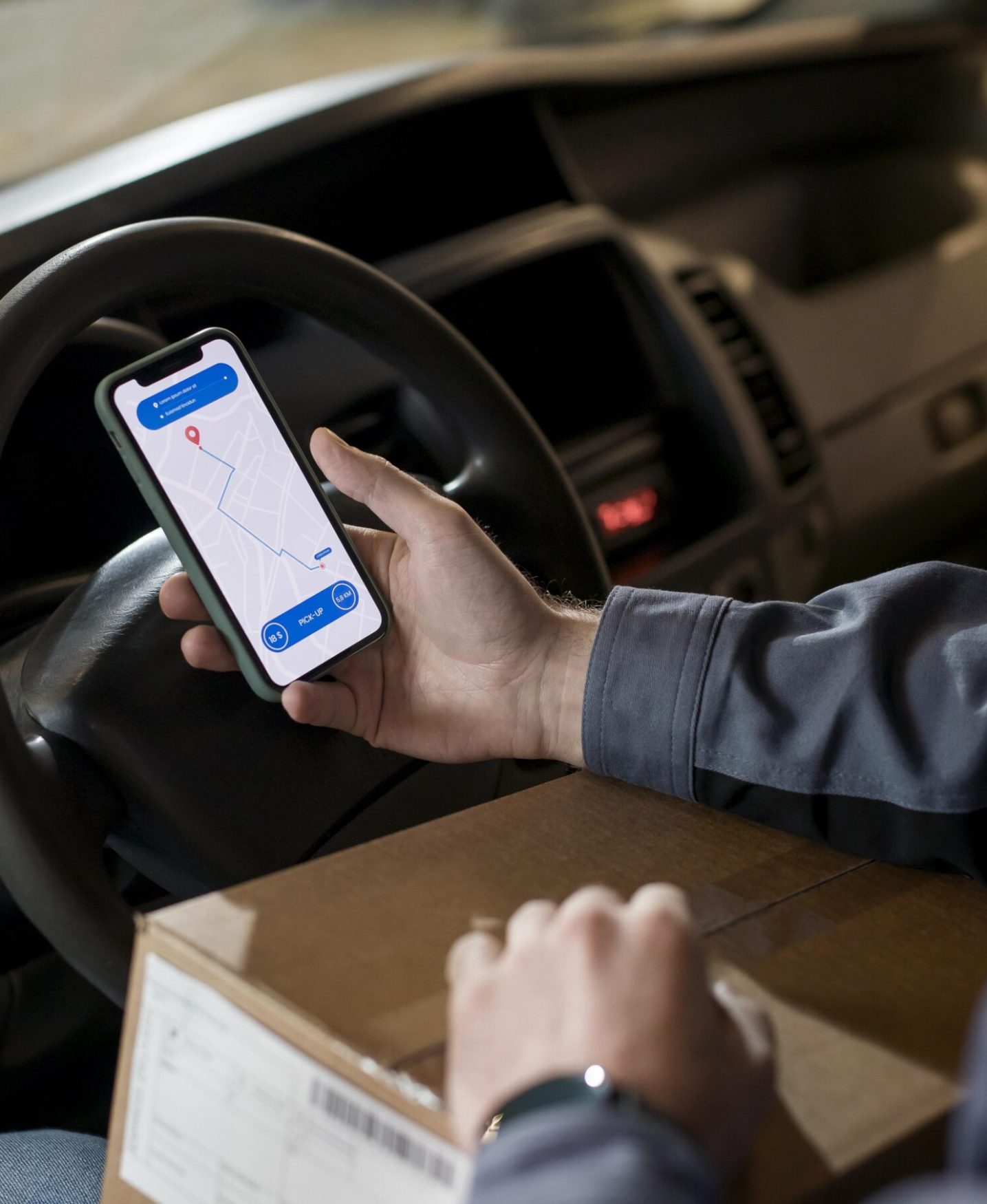 close-up-man-holding-smartphone